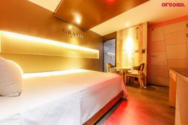Goodstay Grand Motel Chuncheon