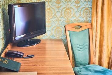Hermes Resort Hotel With Medical Treatment