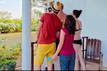 هتل Birdsong Leisure Resort