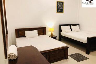 هتل Birdsong Leisure Resort