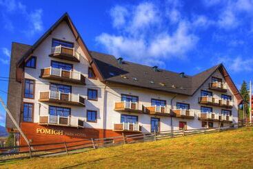 هتل F&b Spa Resort