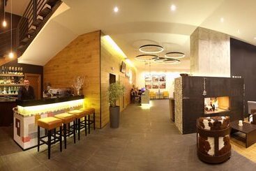هتل F&b Spa Resort