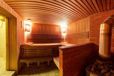 هتل F&b Spa Resort
