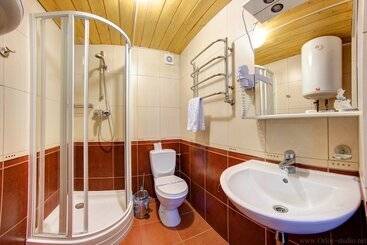 هتل F&b Spa Resort