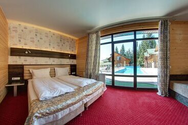 هتل F&b Spa Resort