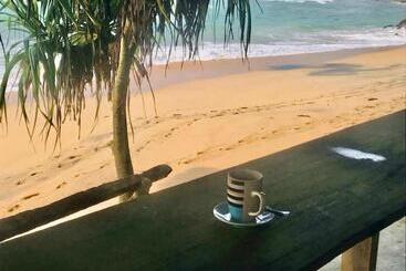 هتل Sea View Villa