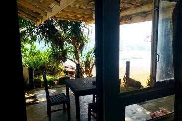 هتل Sea View Villa
