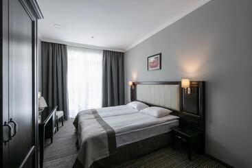 Optima Collection Park Hotel Ivano Frankivsk - Ivano-Frankivsk