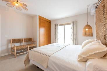 Ereza White Homes