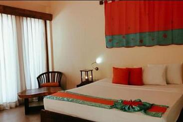 Giman Free Beach Resort