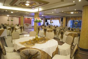 هتل Golden Palace