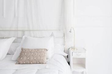 هتل Urban Suite Santander