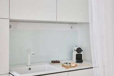 هتل Urban Suite Santander