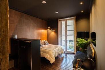 هتل Urban Suite Santander
