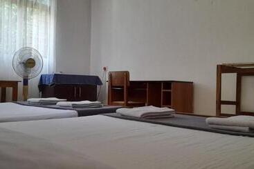 تختخواب و صبحانه Le Meridien Bnb