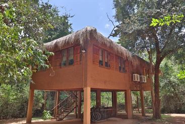 استراحتگاه The Other Corner Habarana