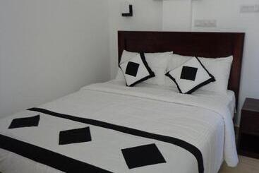 Villa Tissa Beach Resort