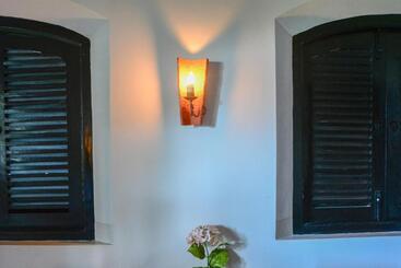 Villa Tissa Beach Resort