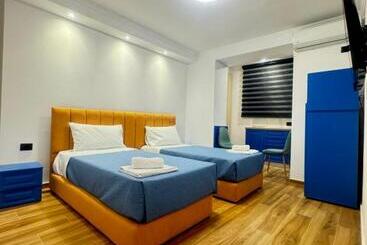 پانسیون Keli’s Apartment