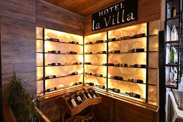 هتل La Villa
