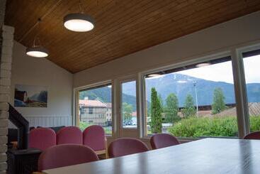 هاستل Sogndal Bed & Breakfast
