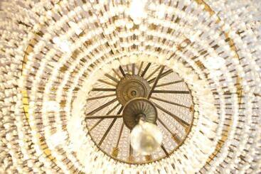 تختخواب و صبحانه Boutique Hotel De Salon