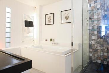 تختخواب و صبحانه Boutique Hotel De Salon