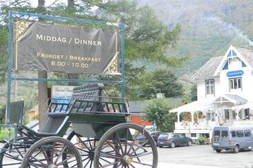 住宿加早餐  Eidfjord Gjestgiveri