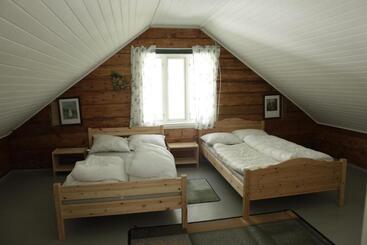 Brekke Gard Hostel