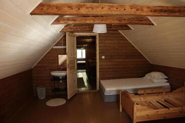 Brekke Gard Hostel