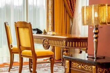 Harmony Park Hotel & Spa