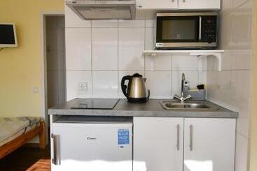 Hostel Nele