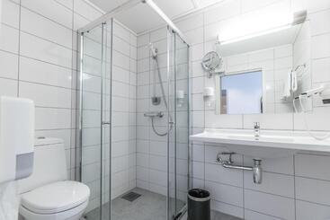 Almaas Hotell Stord As