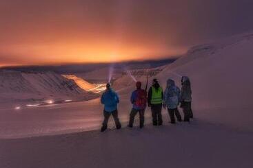 هتل Basecamp