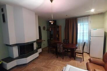 هتل Guest House Krista
