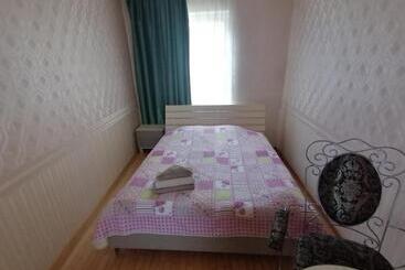 هتل Guest House Krista