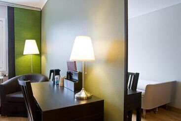 Jennys Hotell Och Restaurang