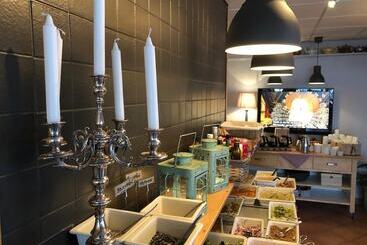 Jennys Hotell Och Restaurang