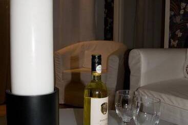 Jennys Hotell Och Restaurang