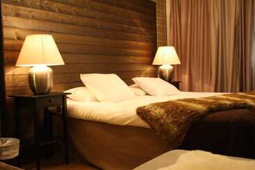 Jennys Hotell Och Restaurang