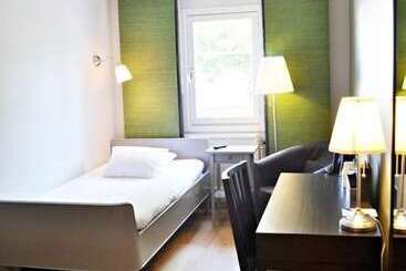 Jennys Hotell Och Restaurang