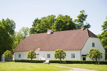 هتل Sagadi Manor