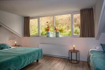 هتل Valkenhof
