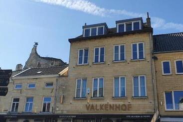 هتل Valkenhof