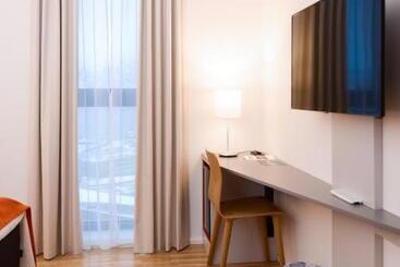 Pingvinhotellet Unn Tromsø