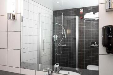 Pingvinhotellet Unn Tromsø