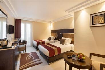 استراحتگاه Grand Ocean El Sokhna