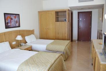 Sinaway Lagoon Aquapark Hotel And Spa