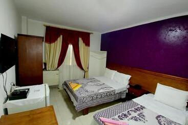 Sun Hostel Cairo