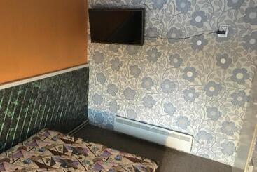 Tolli Hostel & Holiday House